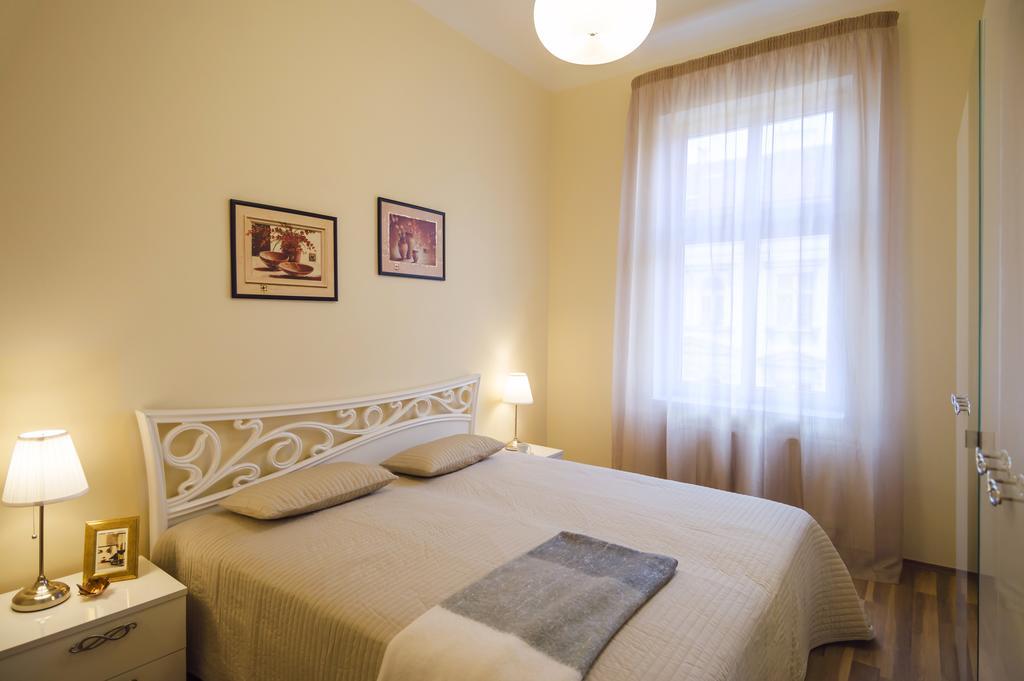 Apartment Za Poricskou Branou Prague Extérieur photo